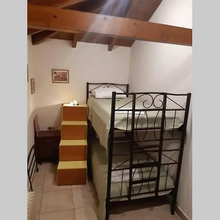 Villa σπίτι με όμορφη θέα και κήπο