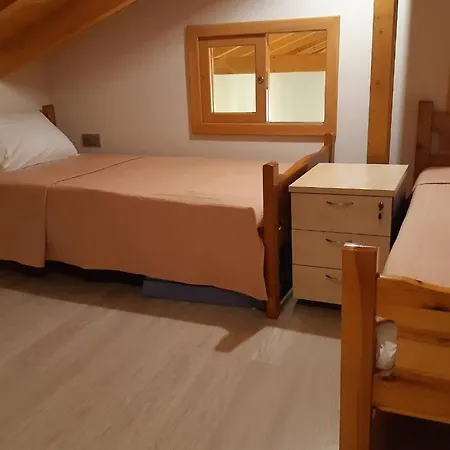 Villa σπίτι με όμορφη θέα και κήπο Schinochori